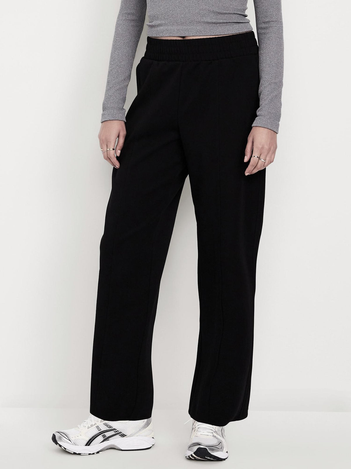 High-Waisted Dynamic Fleece Barrel Pants