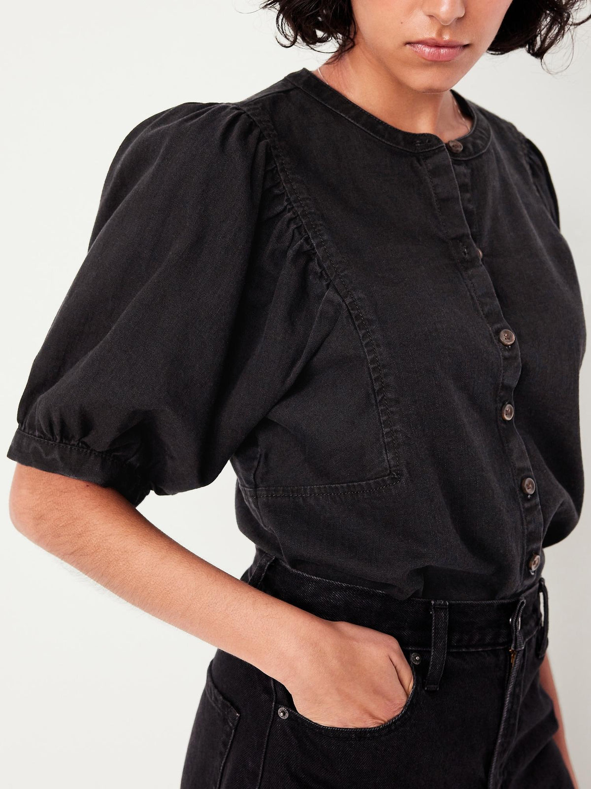 Puff-Sleeve Button-Down Cropped Shirt