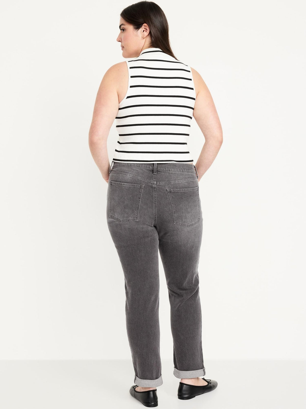 Mid-Rise Wow Boyfriend Straight Jeans