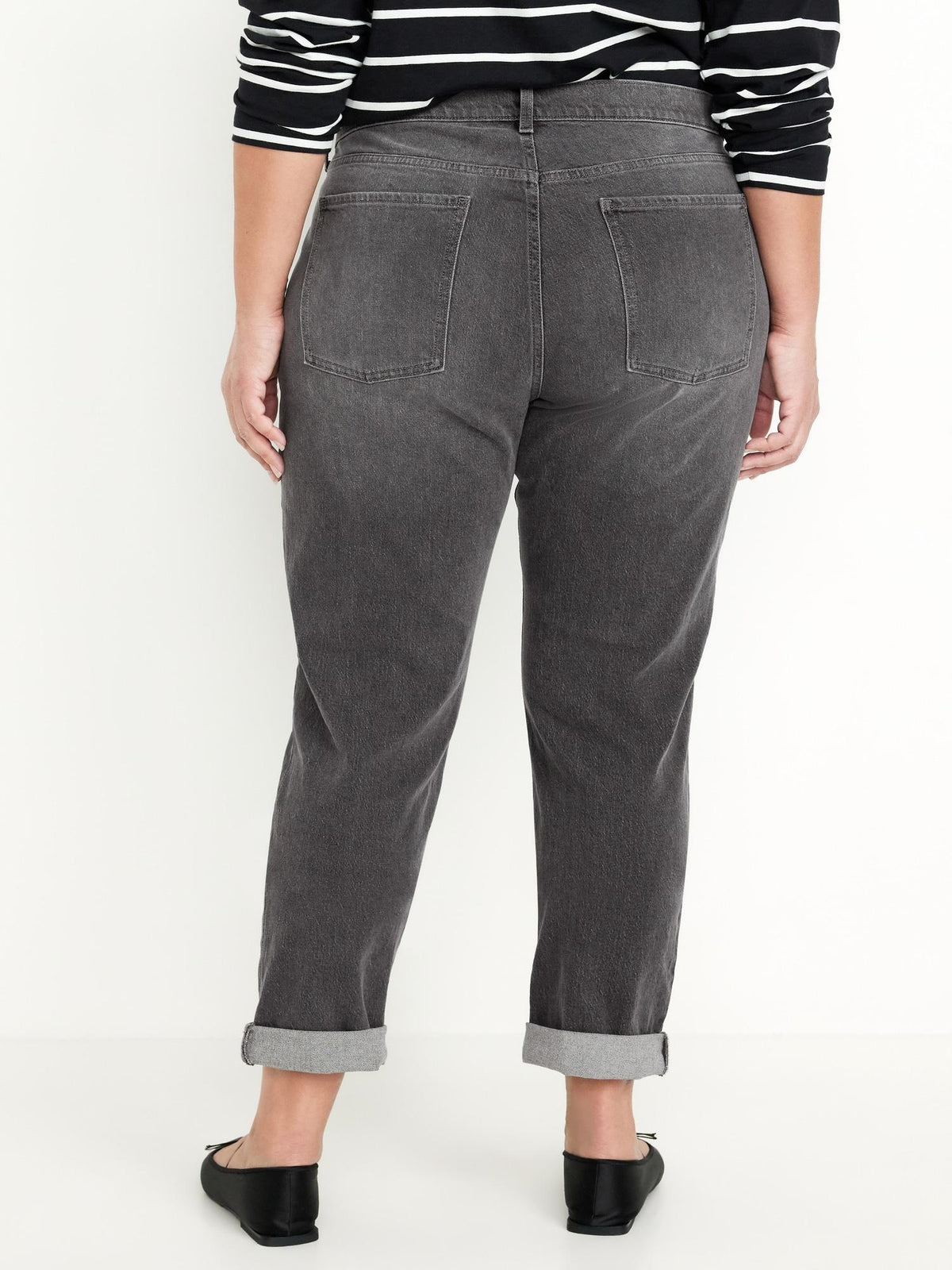 Mid-Rise Wow Boyfriend Straight Jeans
