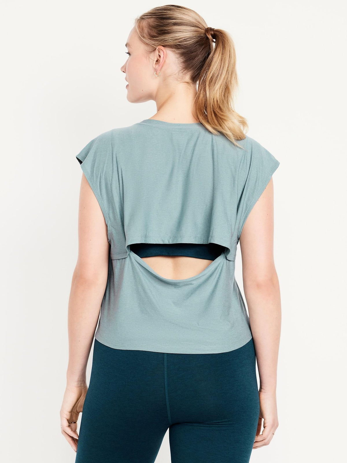 CloudMotion Split-Back Top