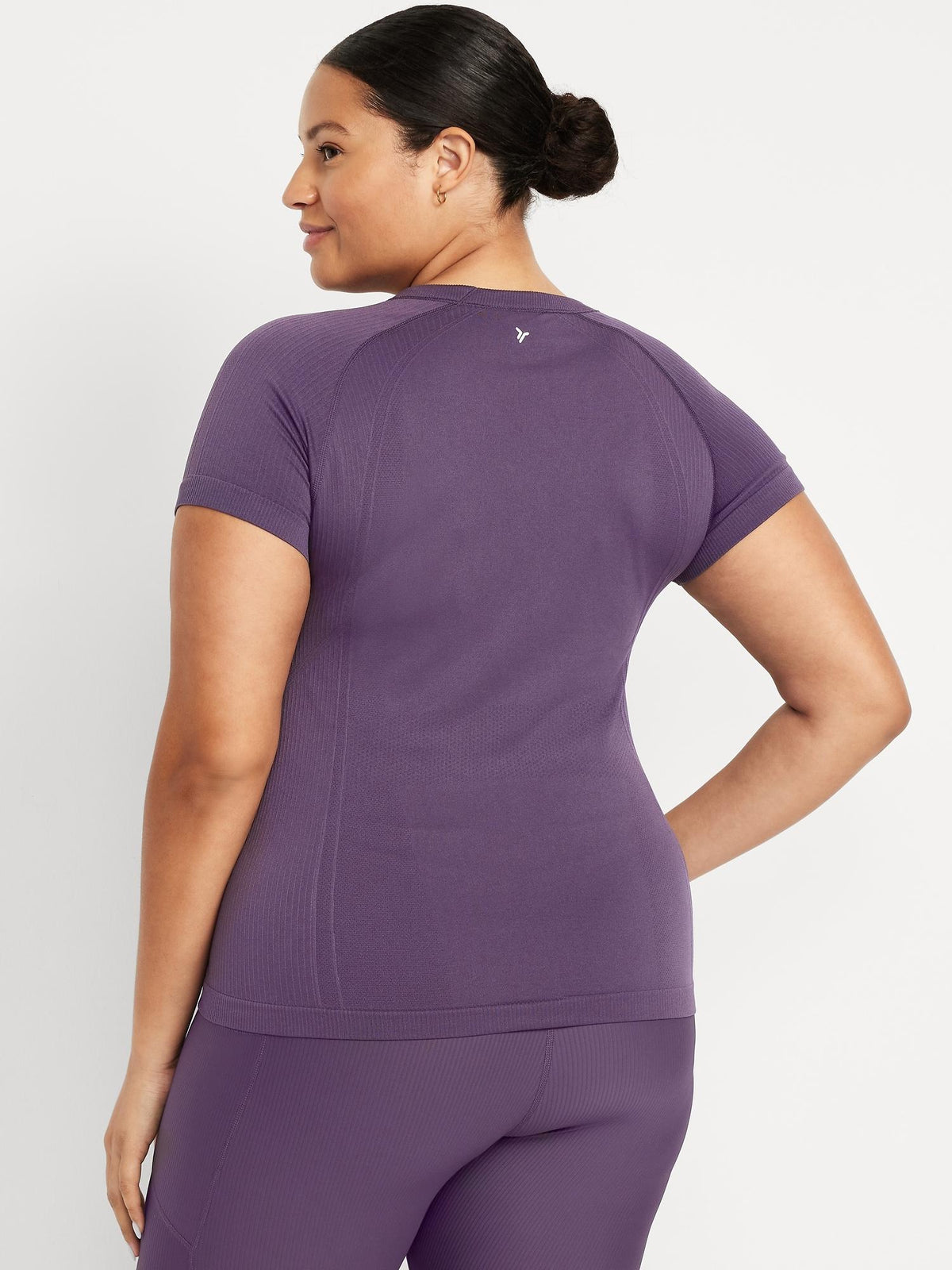 Fluid Seamless Fitted T-Shirt