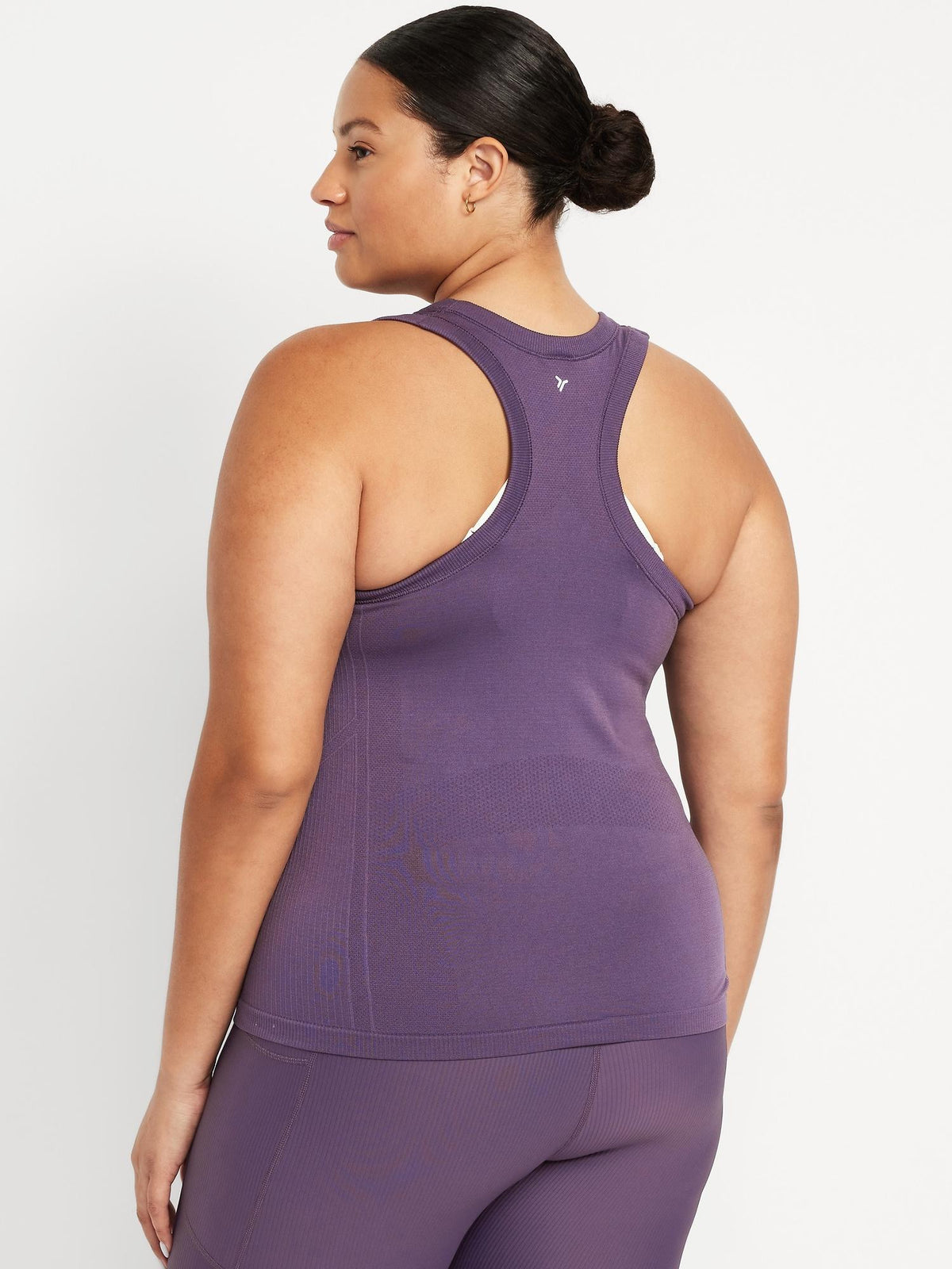 Fluid Seamless Fitted Tank Top