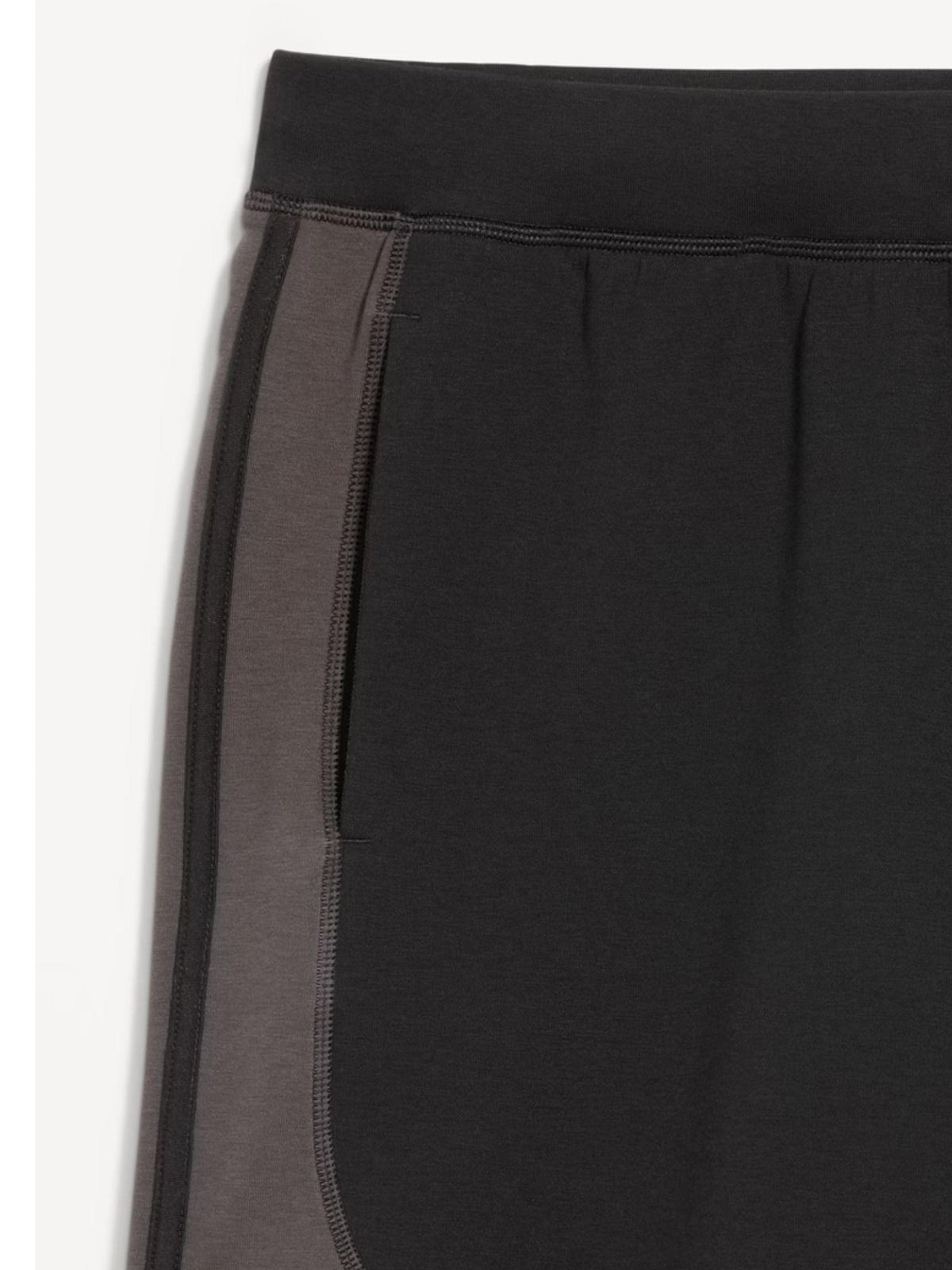 Dynamic Fleece Shorts -- 7-inch inseam