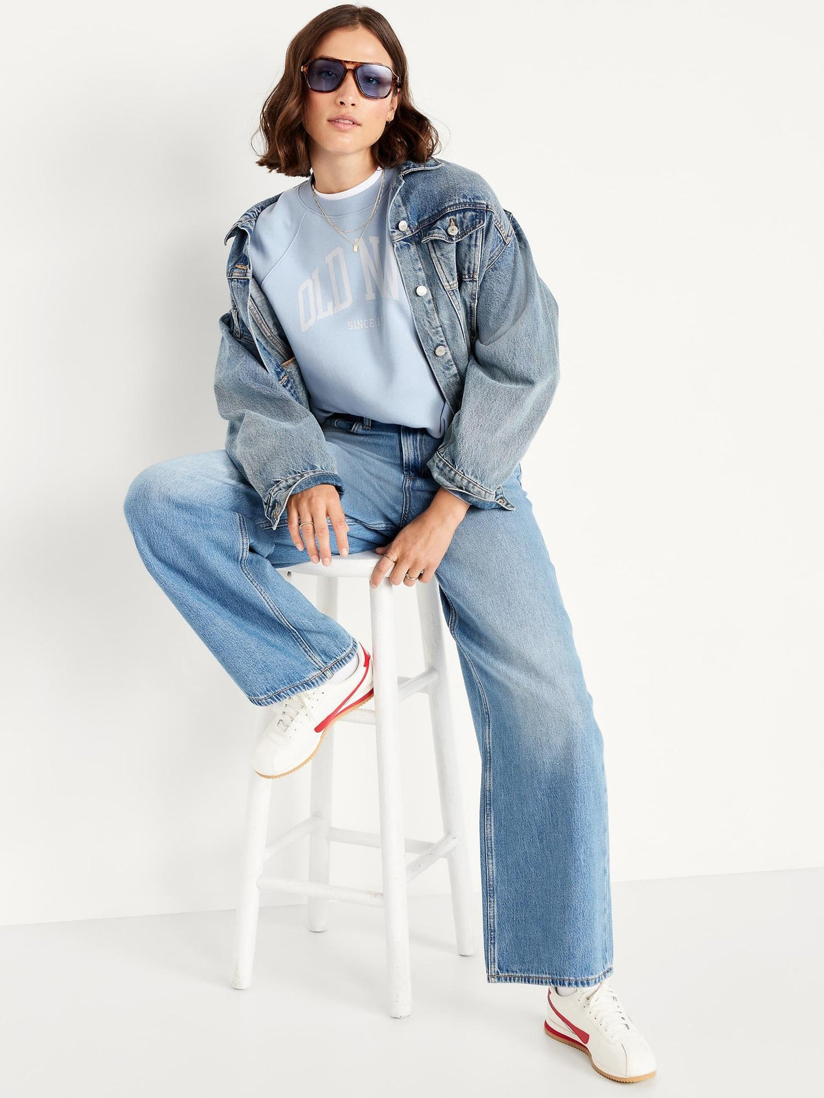 Vintage Crew-Neck Logo-Graphic Sweatshirt