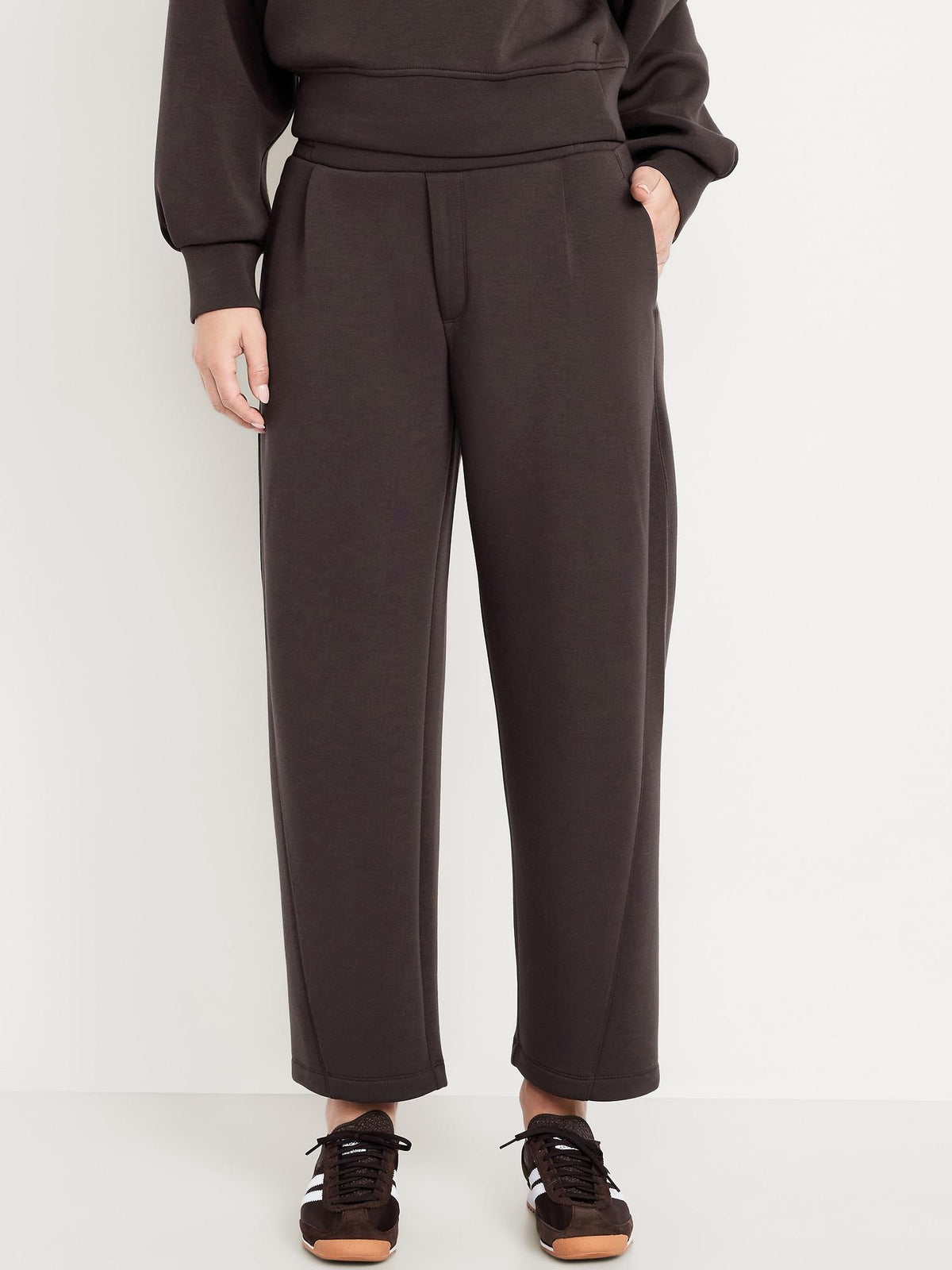 High-Waisted Bounce Fleece Barrel Sweatpants