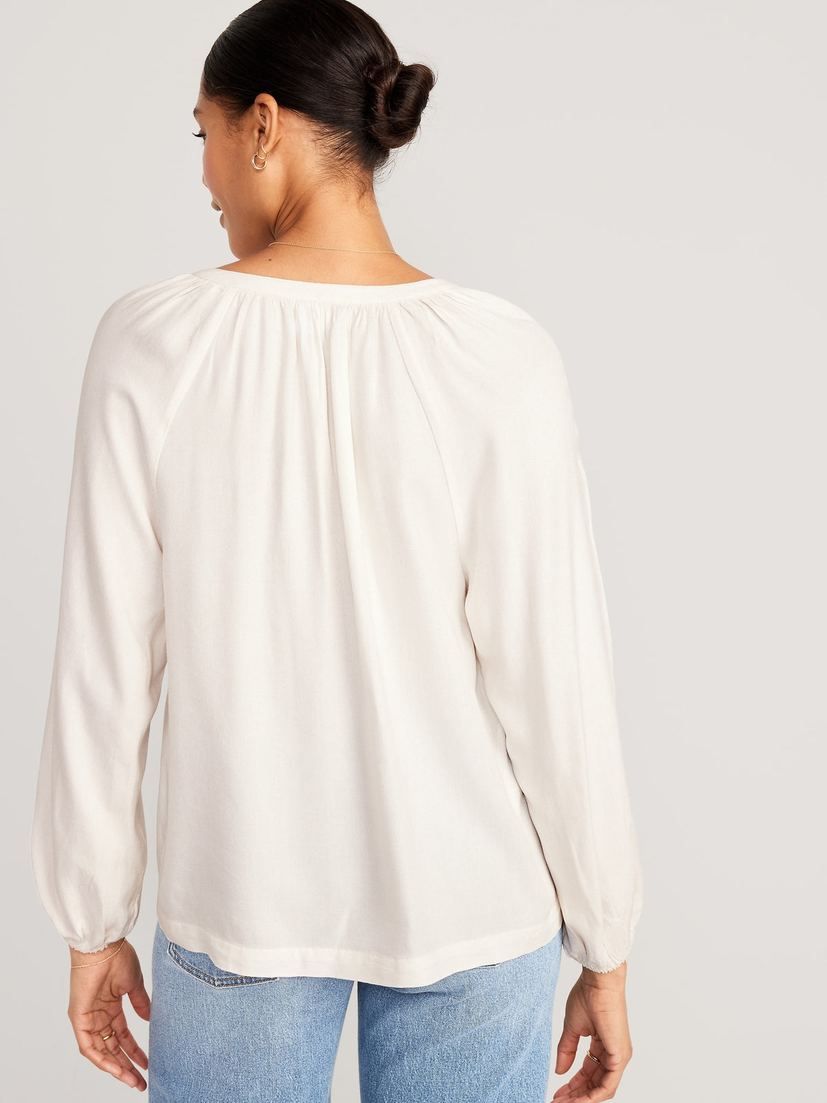 Women's Shirred Long Sleeve Split Neck Blouse