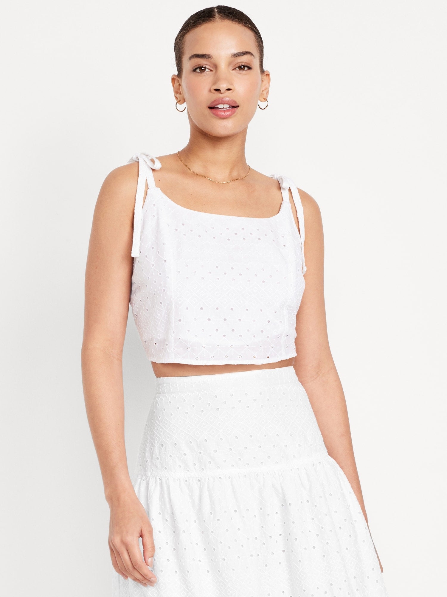 White Eyelet