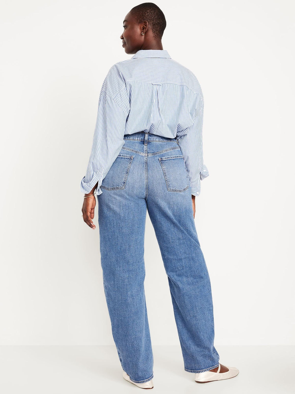 High-Waisted Baggy Barrel Jeans
