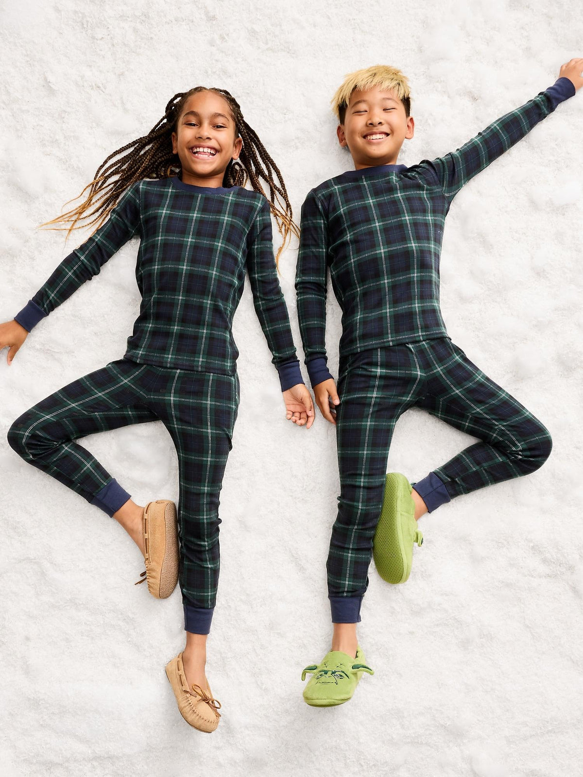 Gender-Neutral Snug-Fit Graphic Pajama Set for Kids