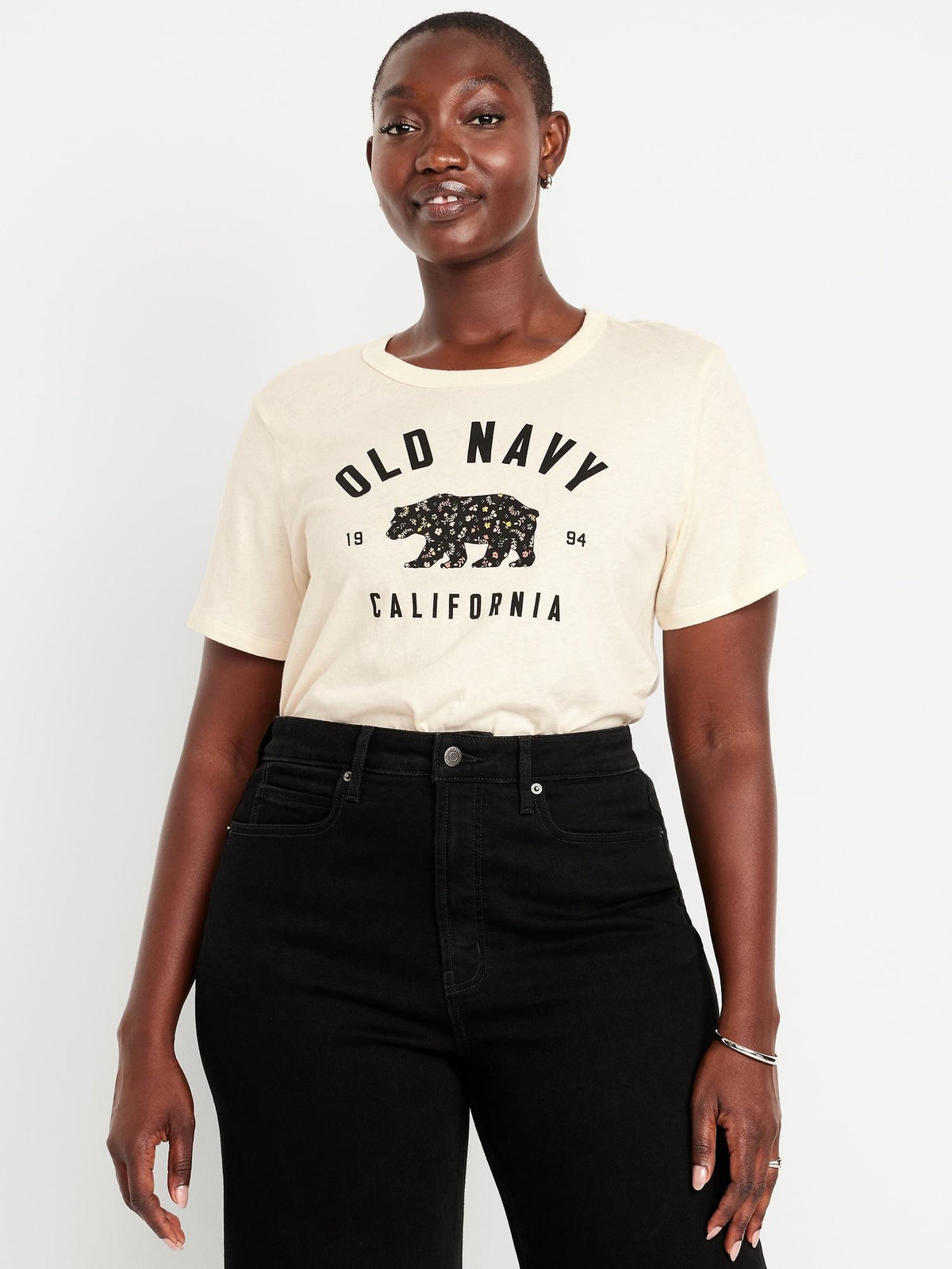 Old Navy Women's EveryWear Logo-Graphic T-Shirt