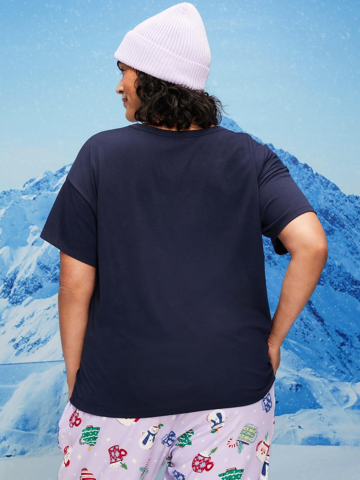 Holiday-Graphic Crew-Neck T-Shirt for Women