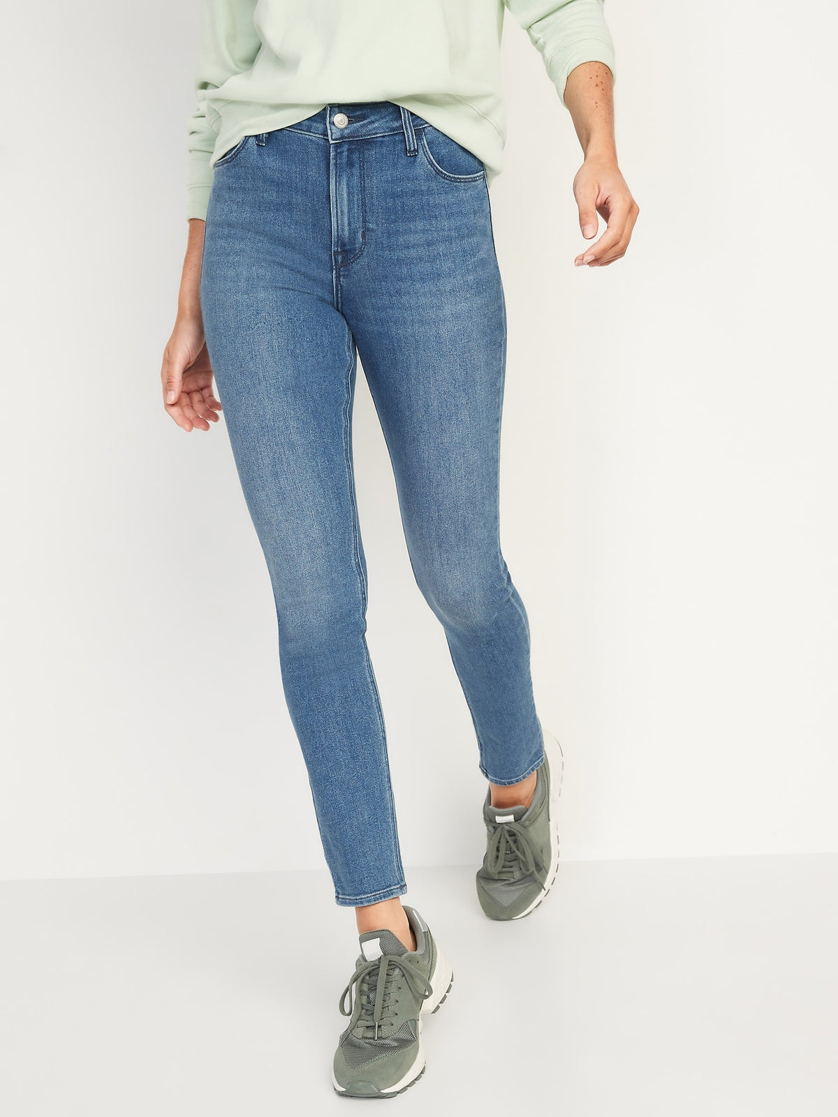 High-Waisted Medium-Wash Super Skinny Jeans for Women Old Navy