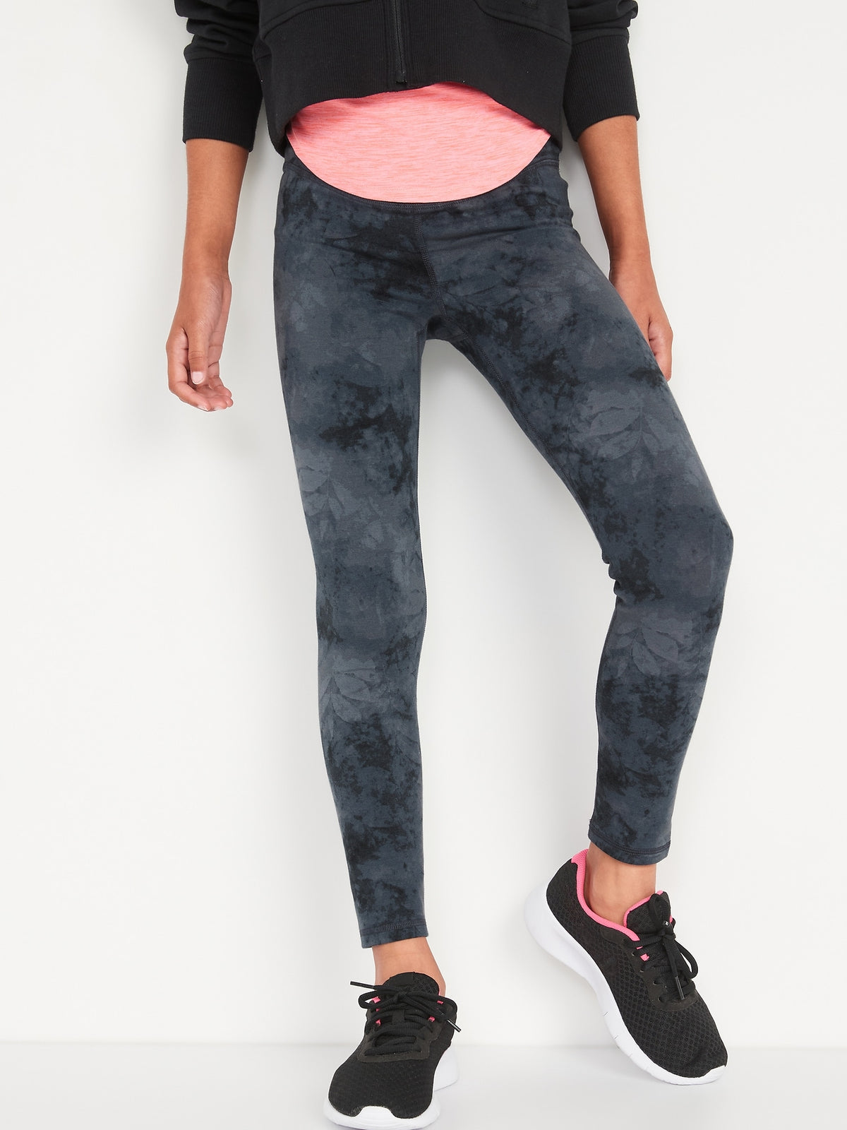 Extra High-Waisted PowerChill 7/8 Leggings, Old Navy