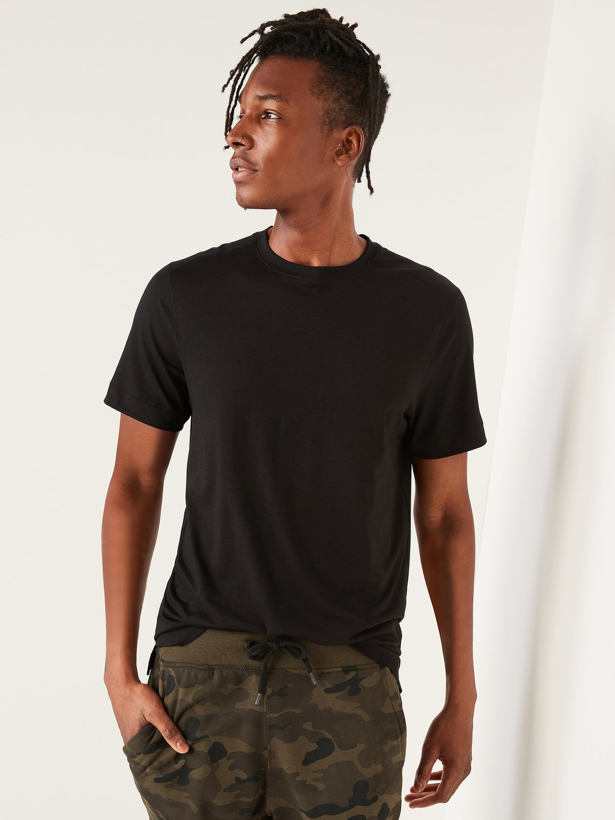 Beyond 4-Way Stretch T-Shirt for Men Old Navy Philippines