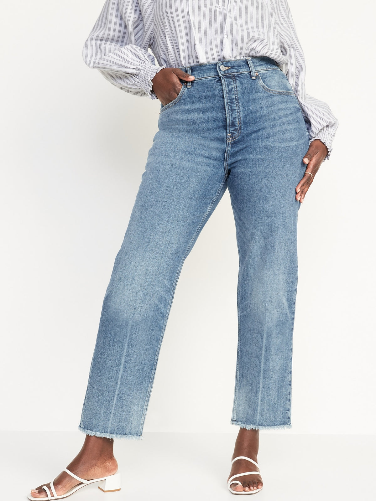 Extra High-Waisted Button-Fly Sky-Hi Straight Cut-Off Jeans for Women