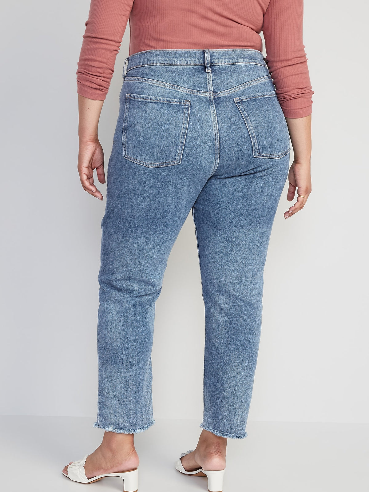 Extra High-Waisted Button-Fly Sky-Hi Straight Cut-Off Jeans for Women - Old  Navy Philippines