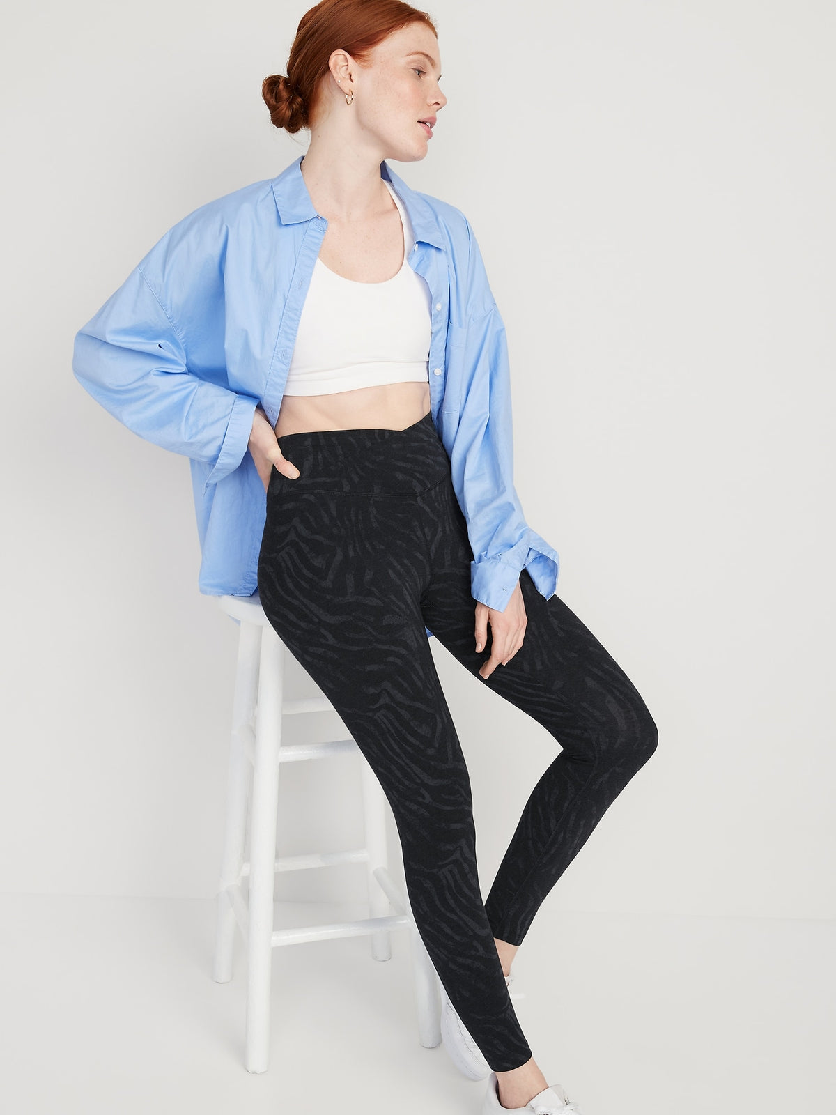 Old Navy Extra High-Waisted PowerChill Cropped Leggings for Women